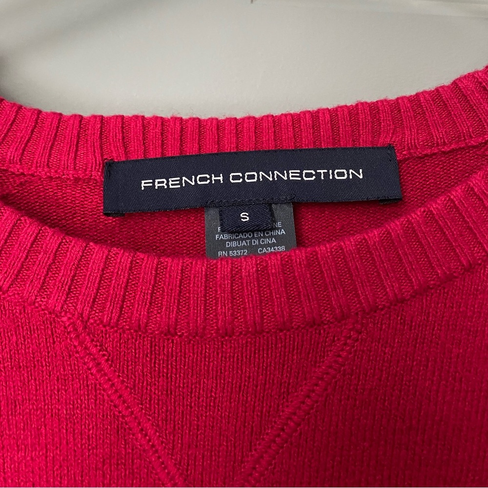 French Connection Sweater

Size: S
Bust: 15
